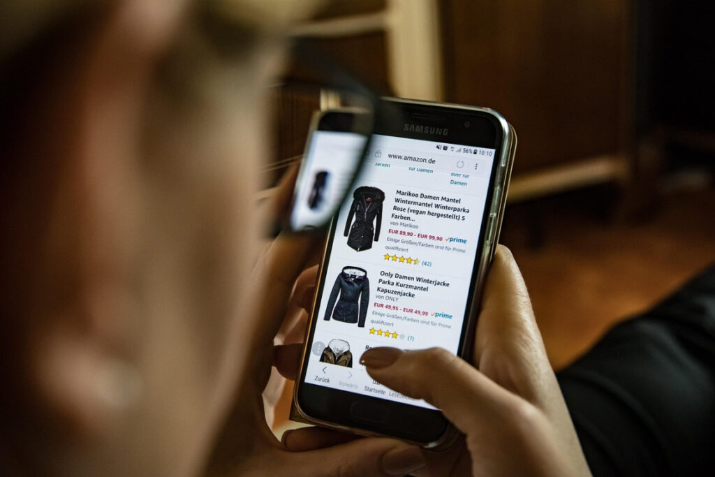 เพจตำรวจแนะวิธีซื้อของออนไลน์
