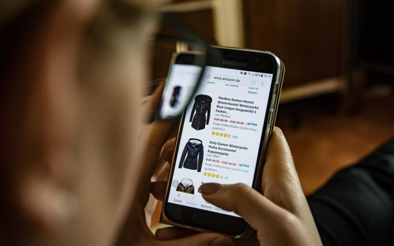 เพจตำรวจแนะวิธีซื้อของออนไลน์