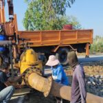 สชป.12 เร่งติดตั้งเครื่องสูบน้ำเคลื่อนที่ ช่วยเกษตรกรอ่างทอง แก้ปัญหาน้ำท่วมขังพื้นที่เพาะปลูก